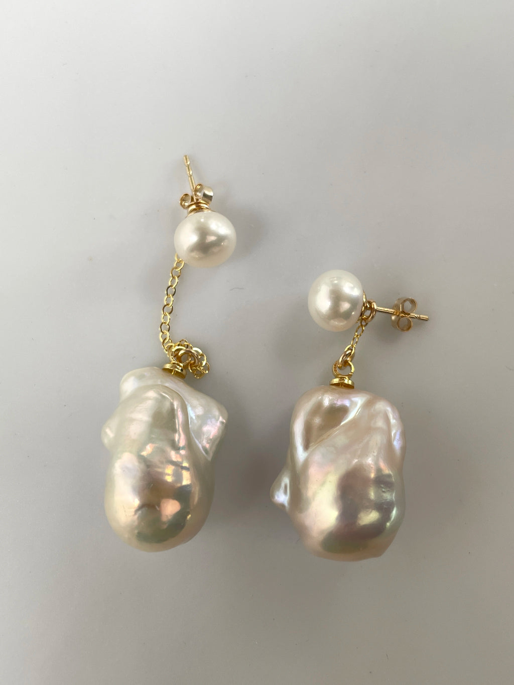 Asymmetrical pearl and  Baroque pendant Earrings