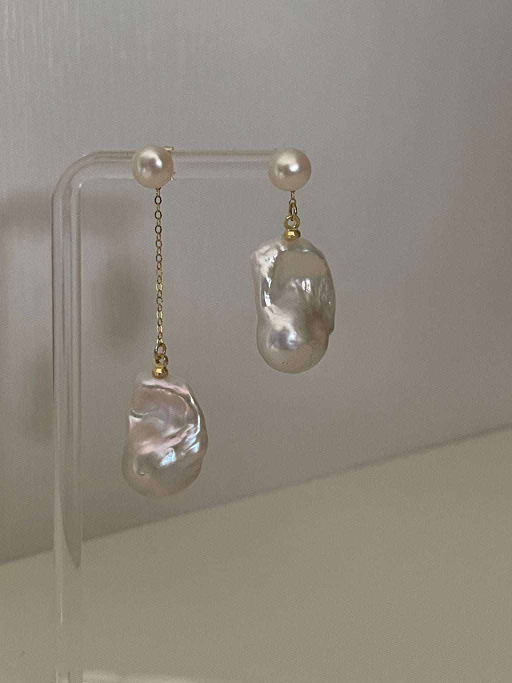 Asymmetrical pearl and  Baroque pendant Earrings