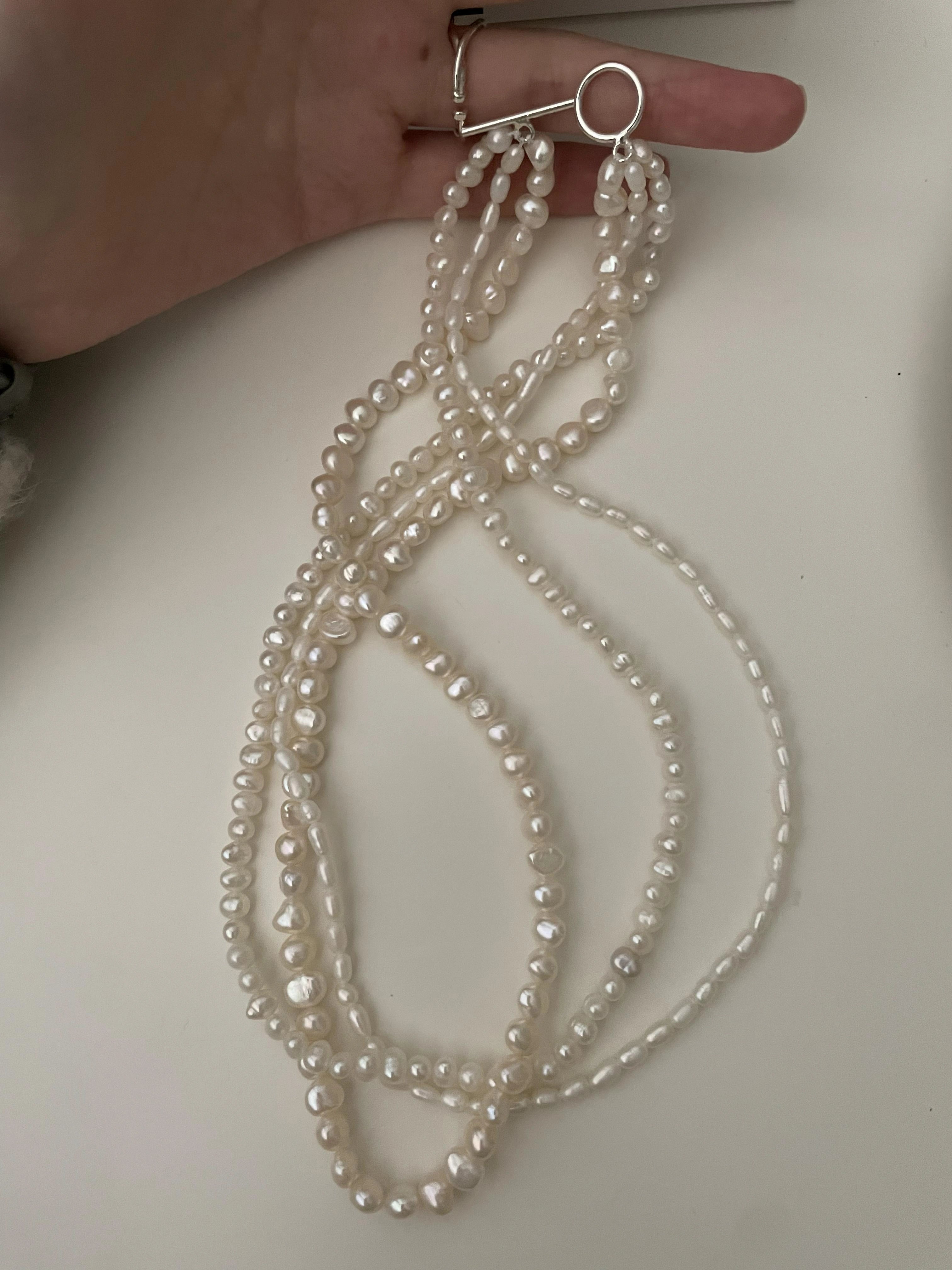 Multi-layered Natural Pearls Necklace