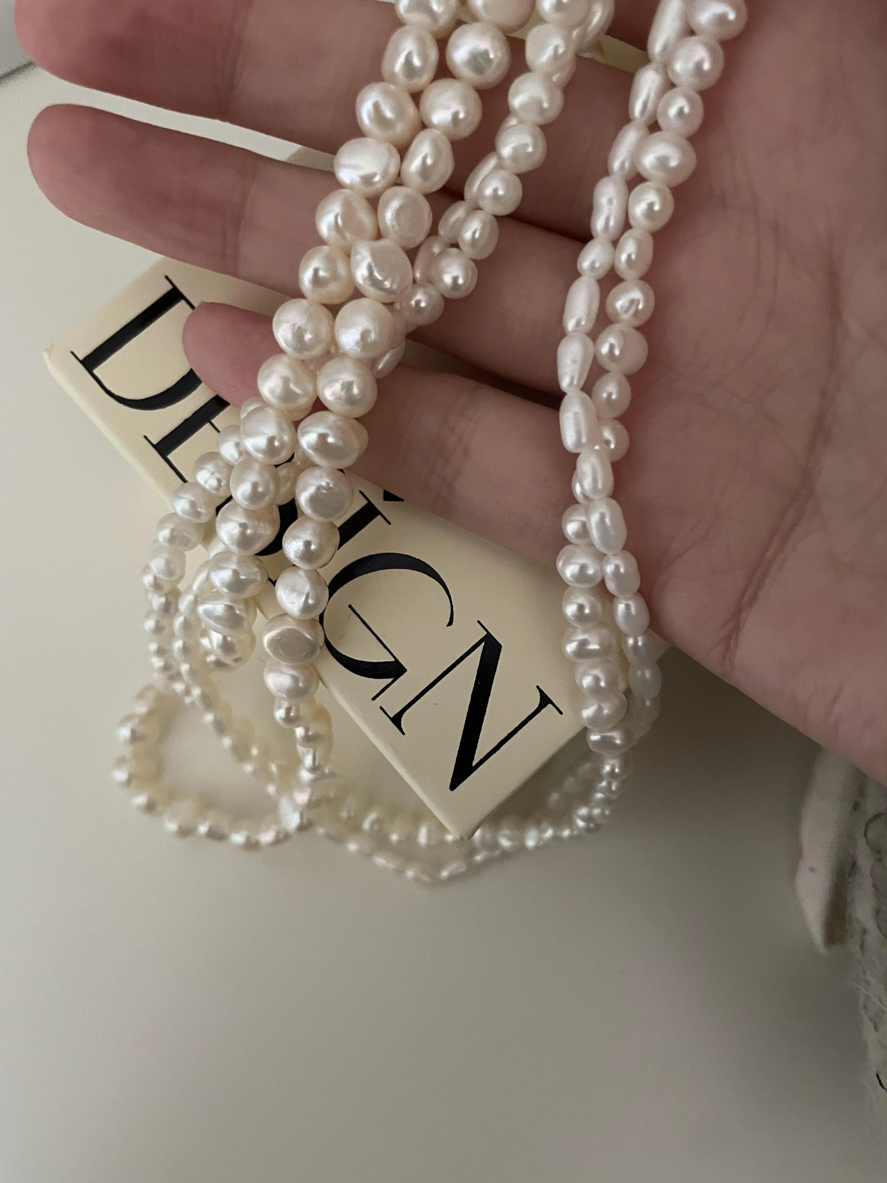 Multi-layered Natural Pearls Necklace
