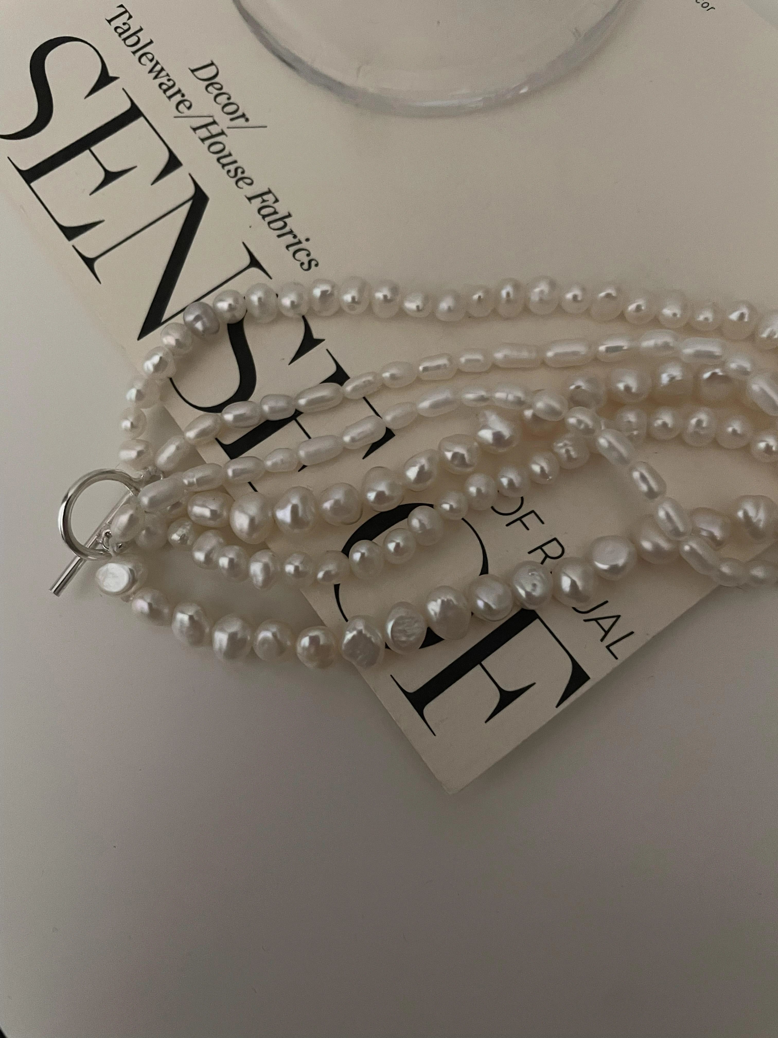 Multi-layered Natural Pearls Necklace