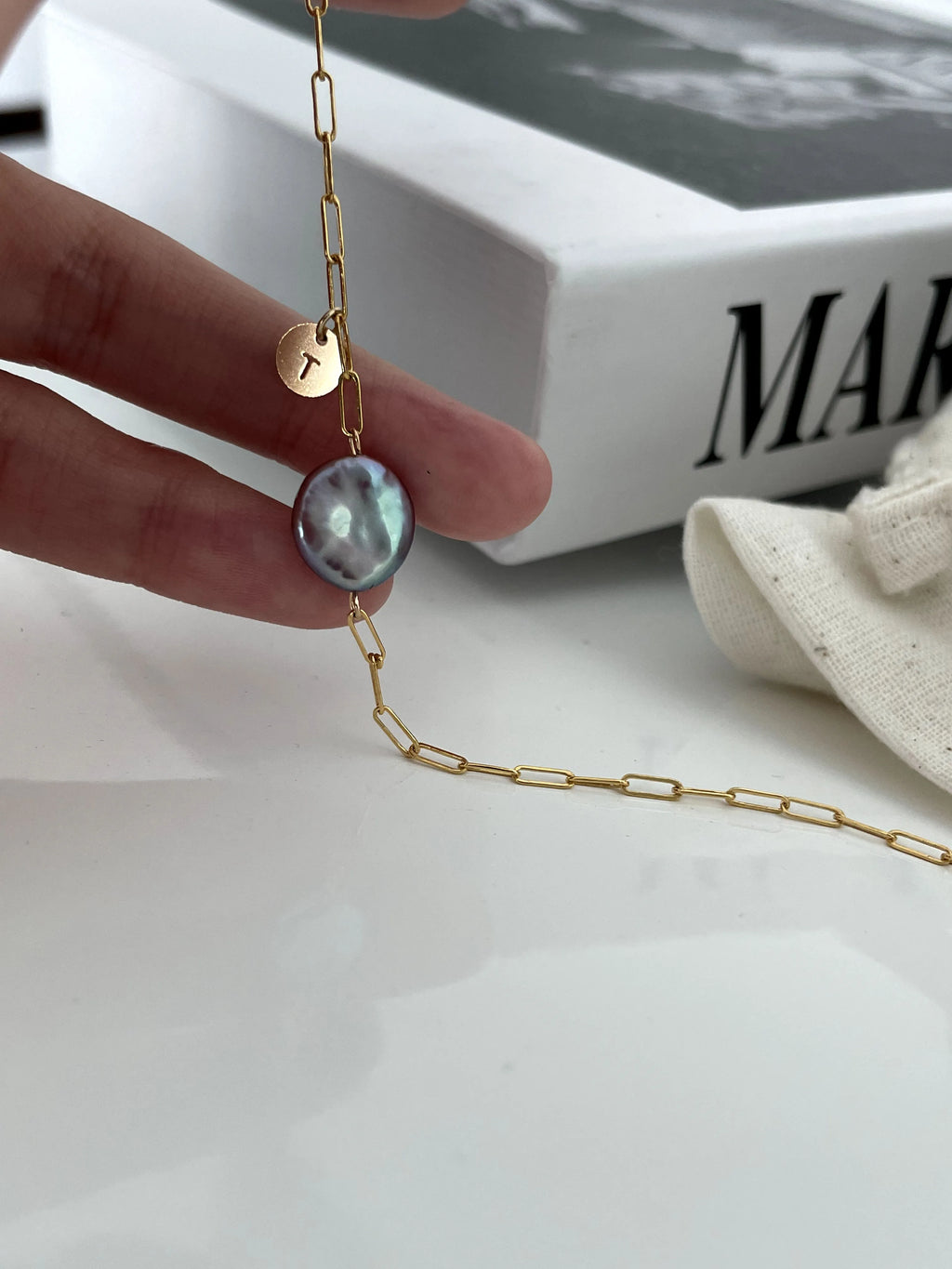 Baroque Pearl Violet Button Bracelet