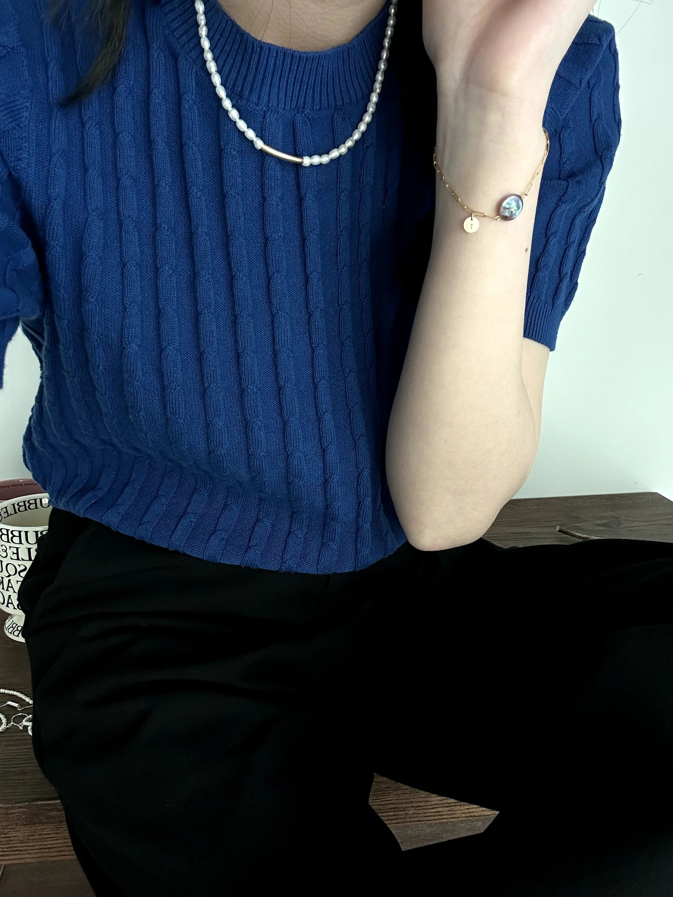 Baroque Pearl Violet Button Bracelet