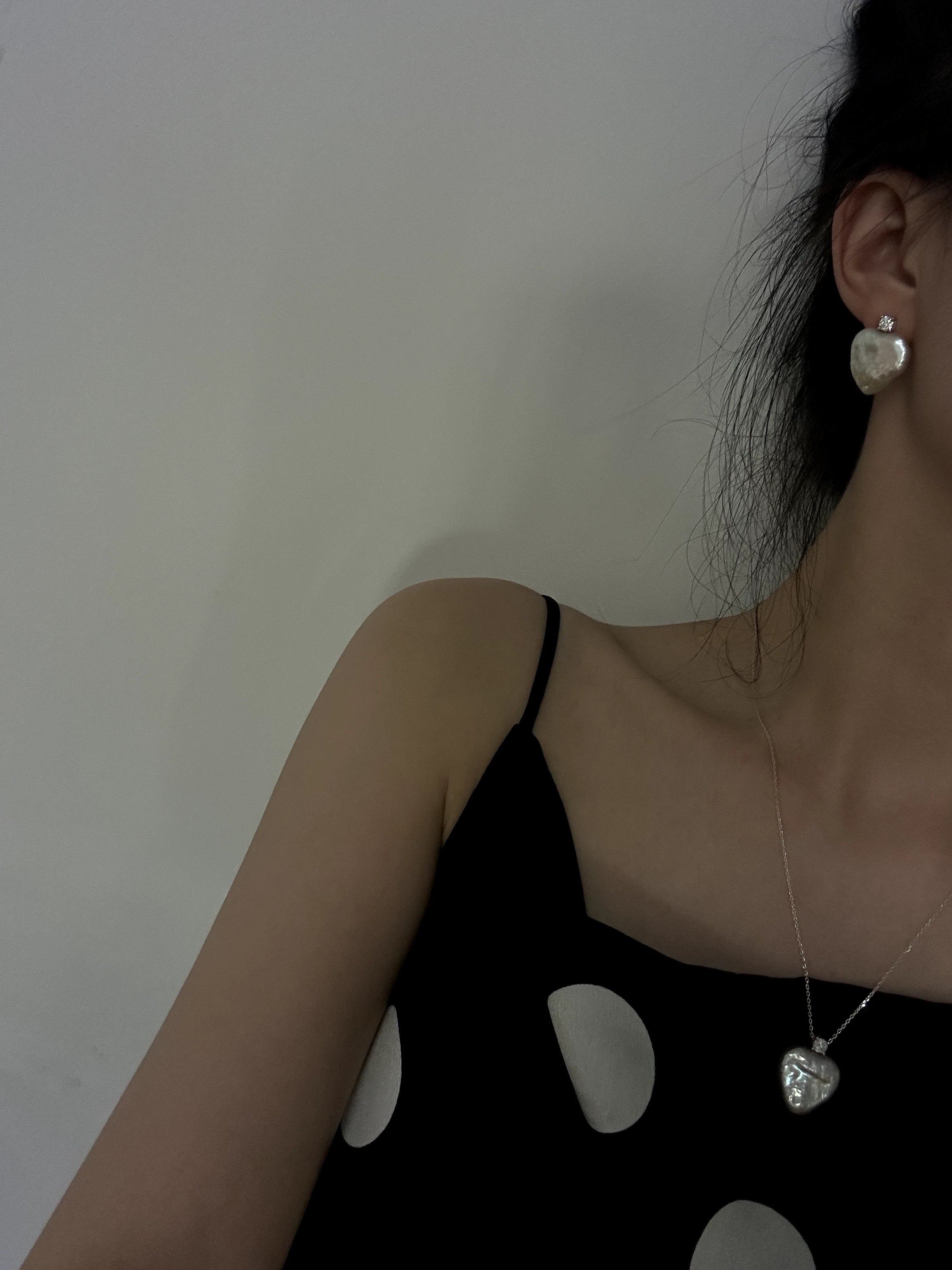 Baroque Pearl Heart Necklace