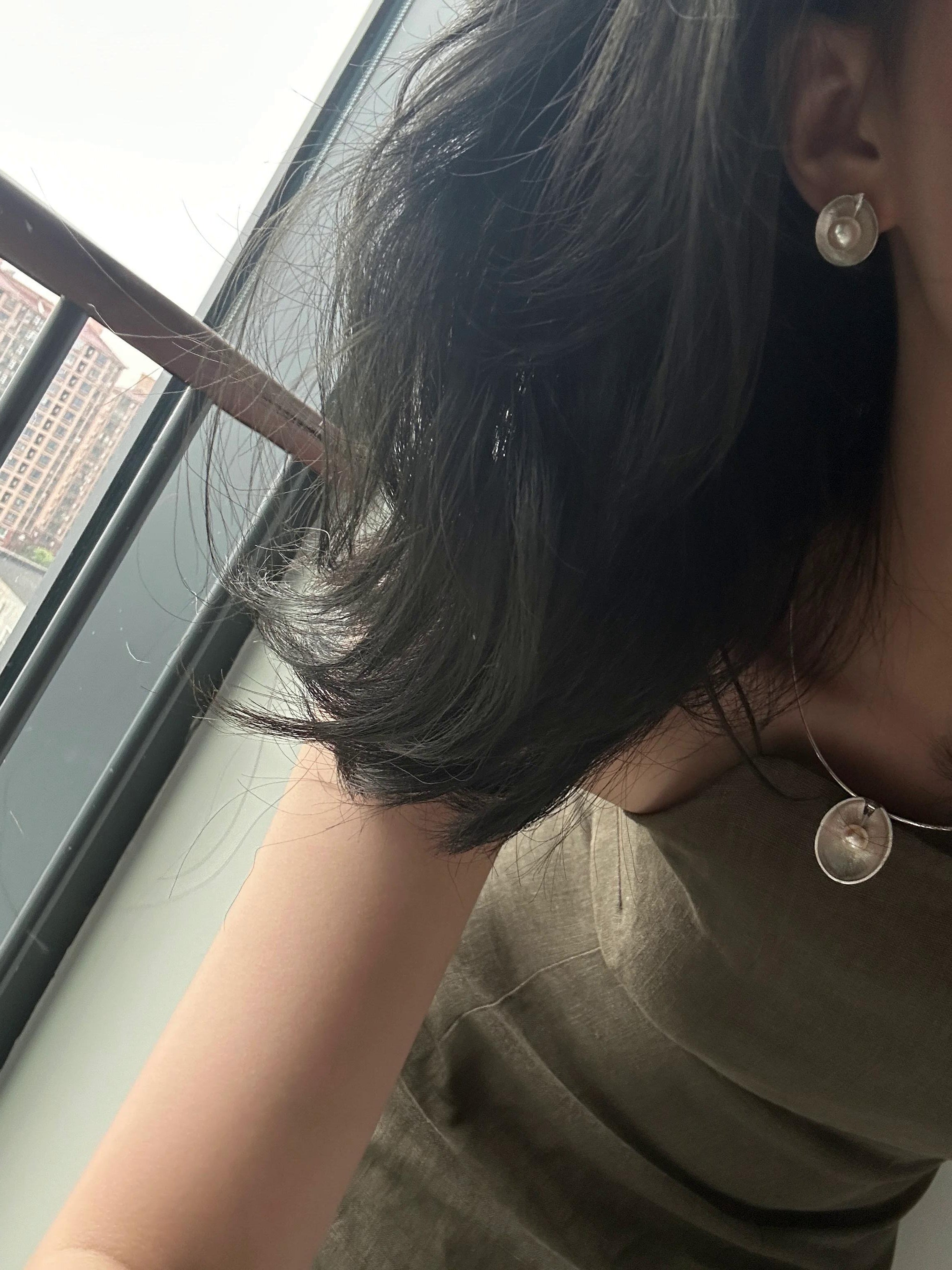 Matte Silver Pearl Nest Earrings