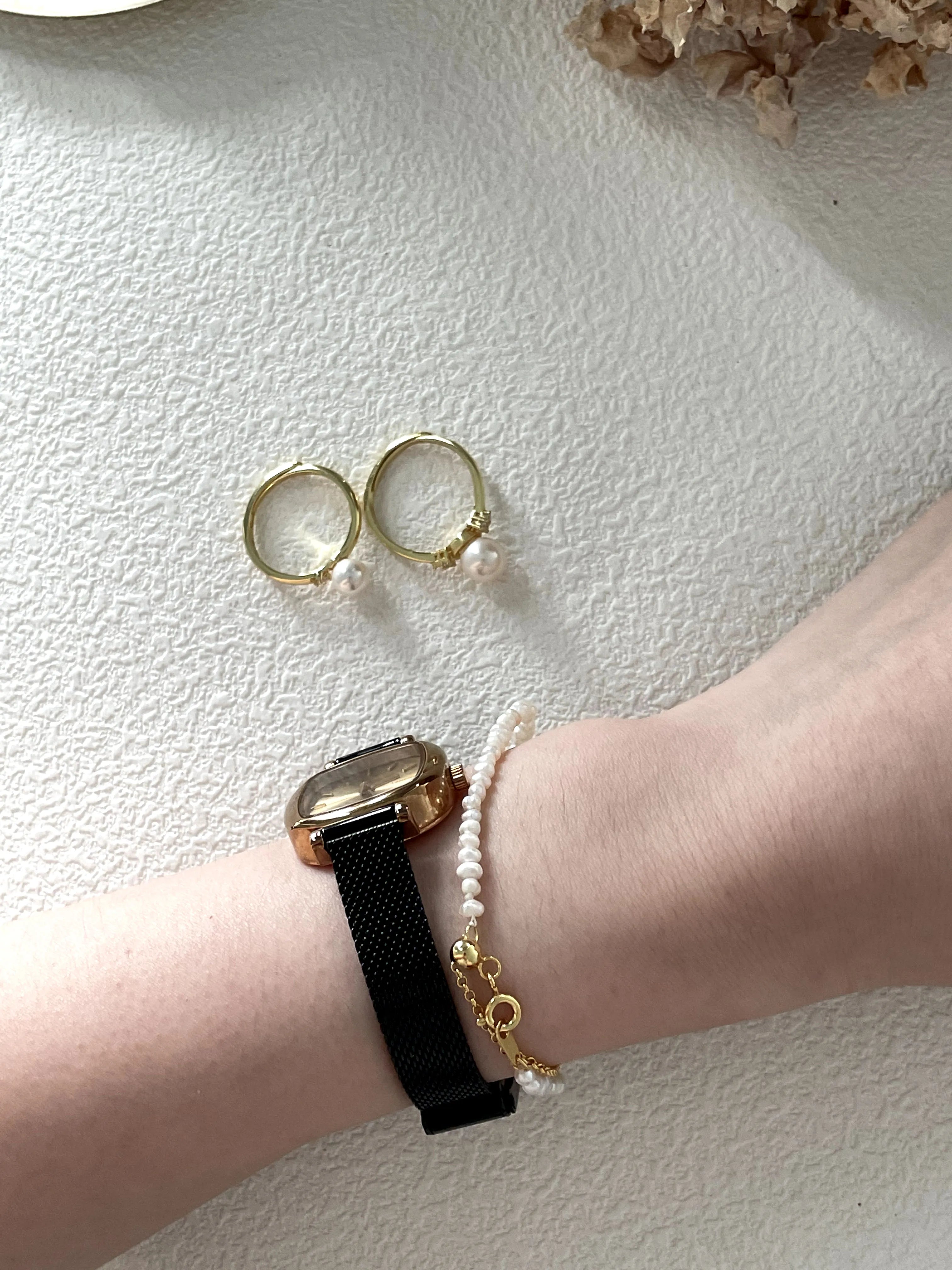 Gleam Mini Baroque Pearl Bracelet