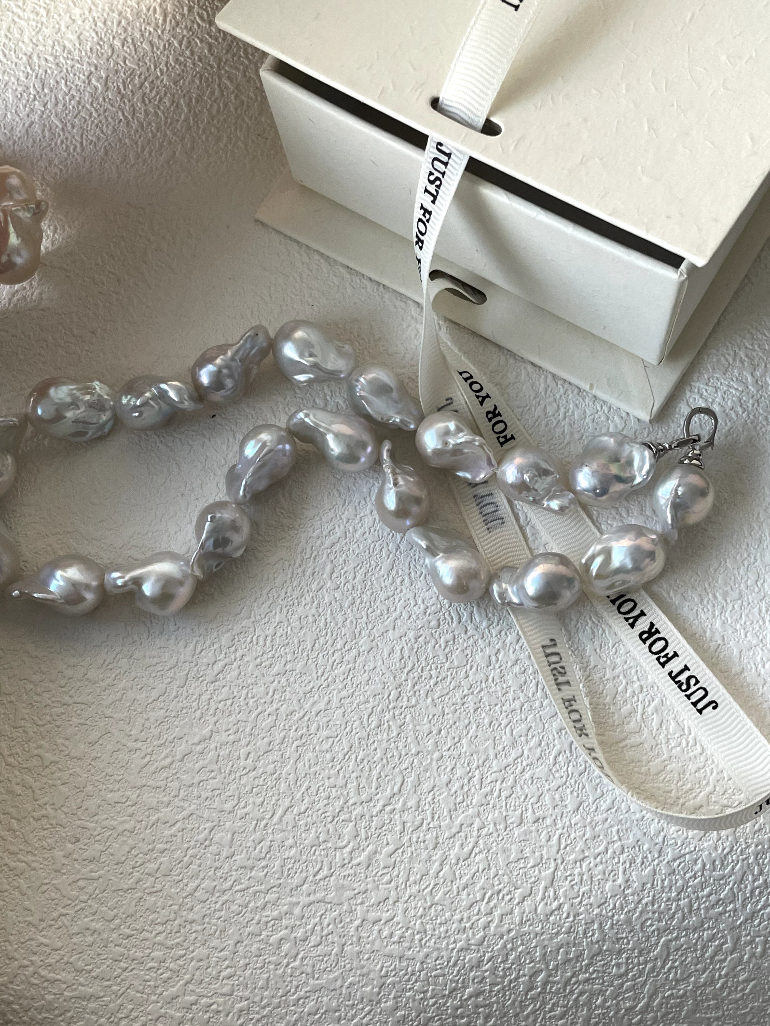 Beaded String Baroque Pearls Necklace