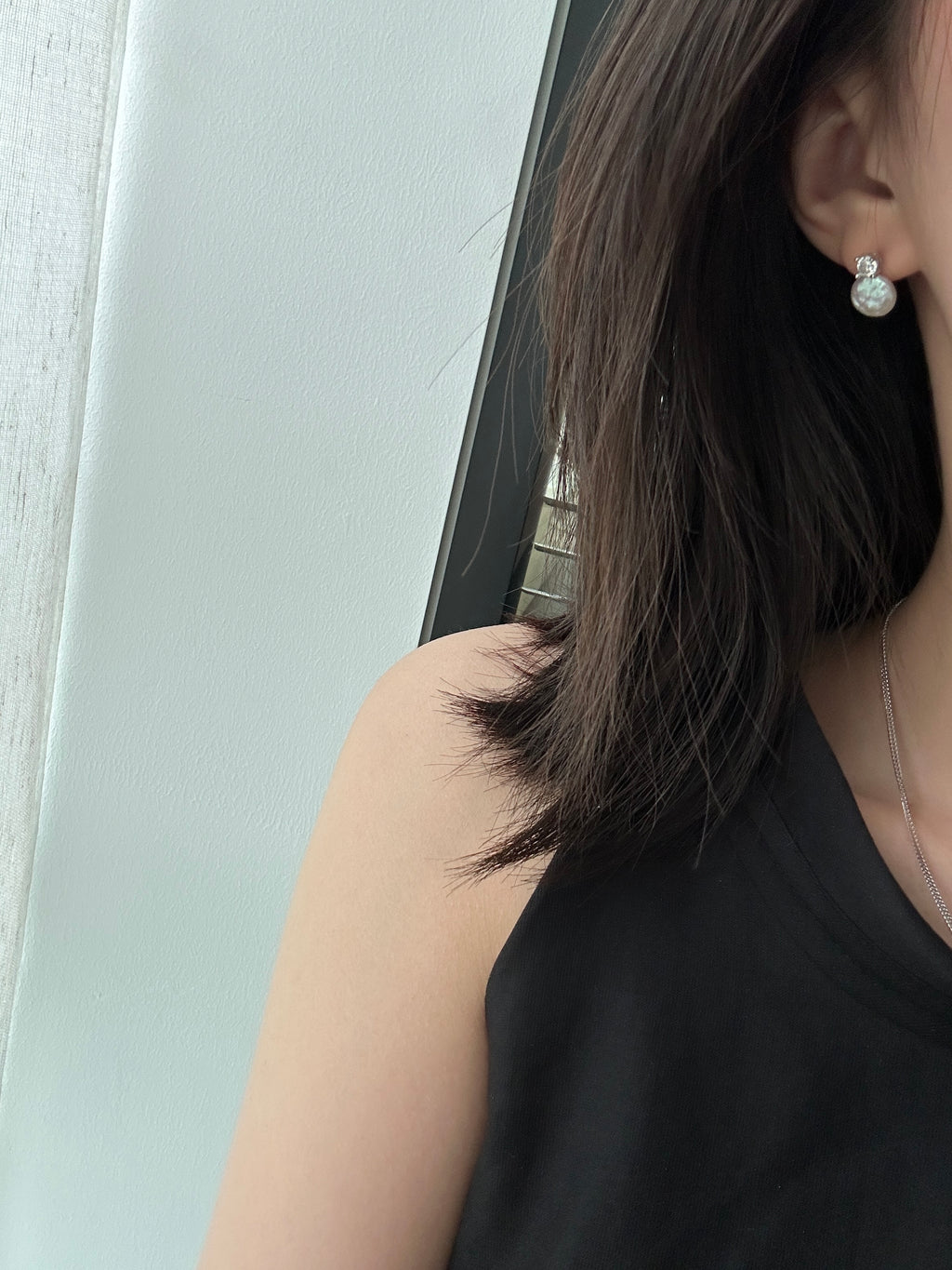 Athena's Baroque Disc Pearl  Diamond Drop