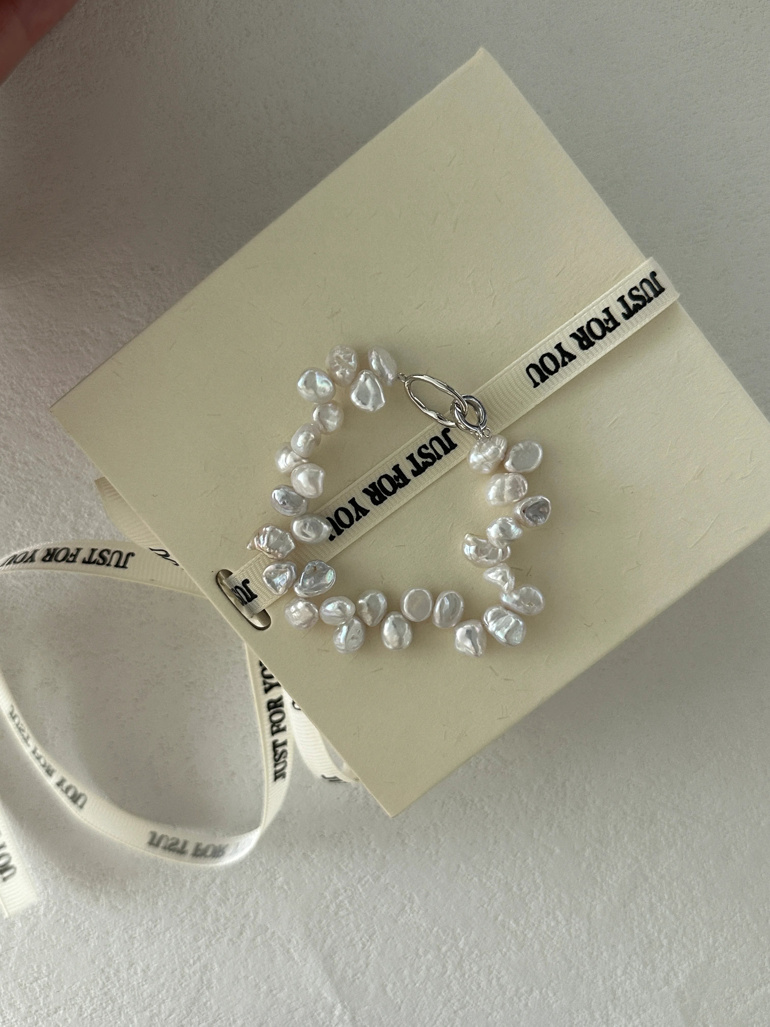 Baroque Pearl Keshi Gold Strand Collection Bracelace