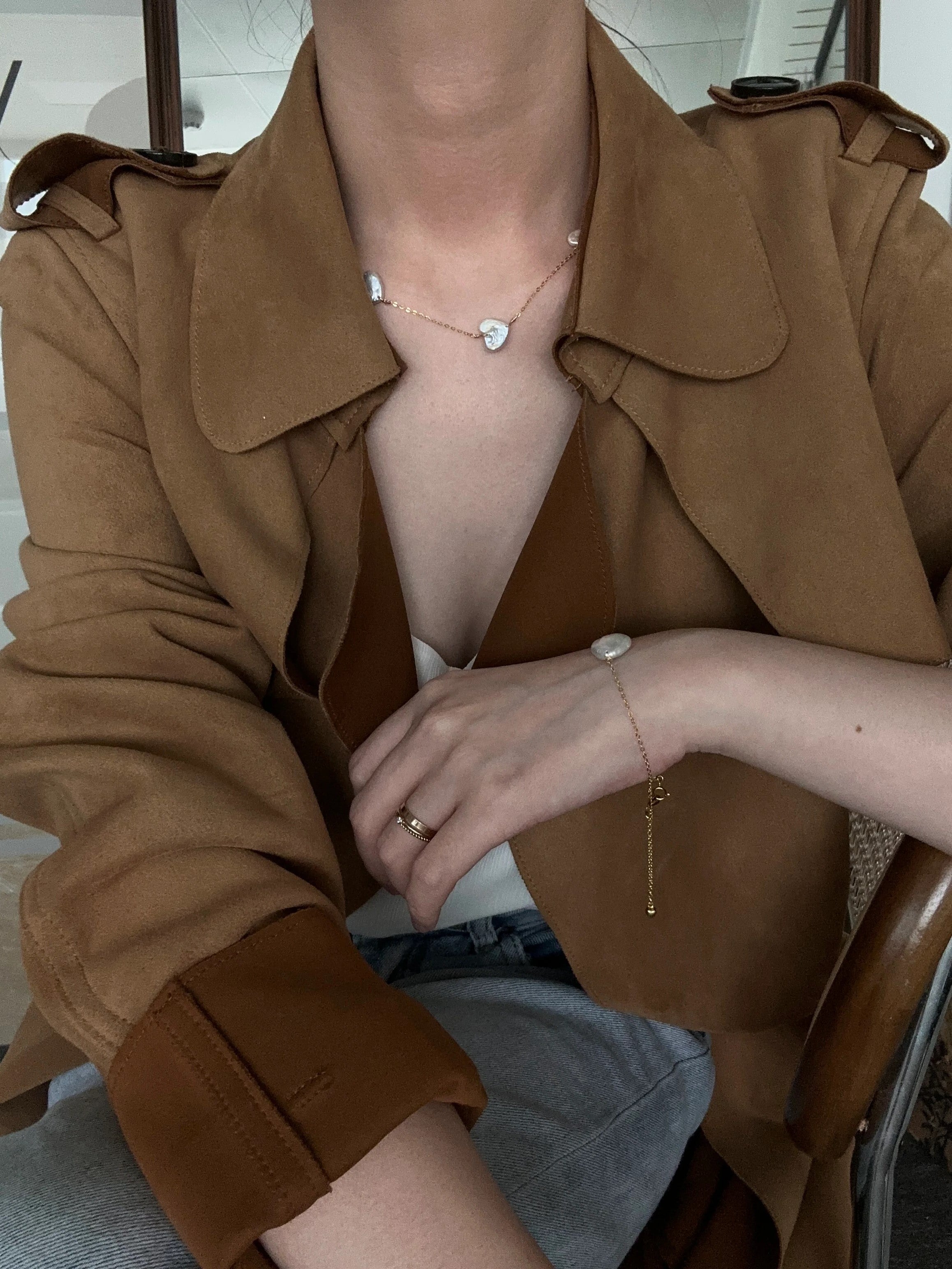 Pearlescent Heart Trail Necklace