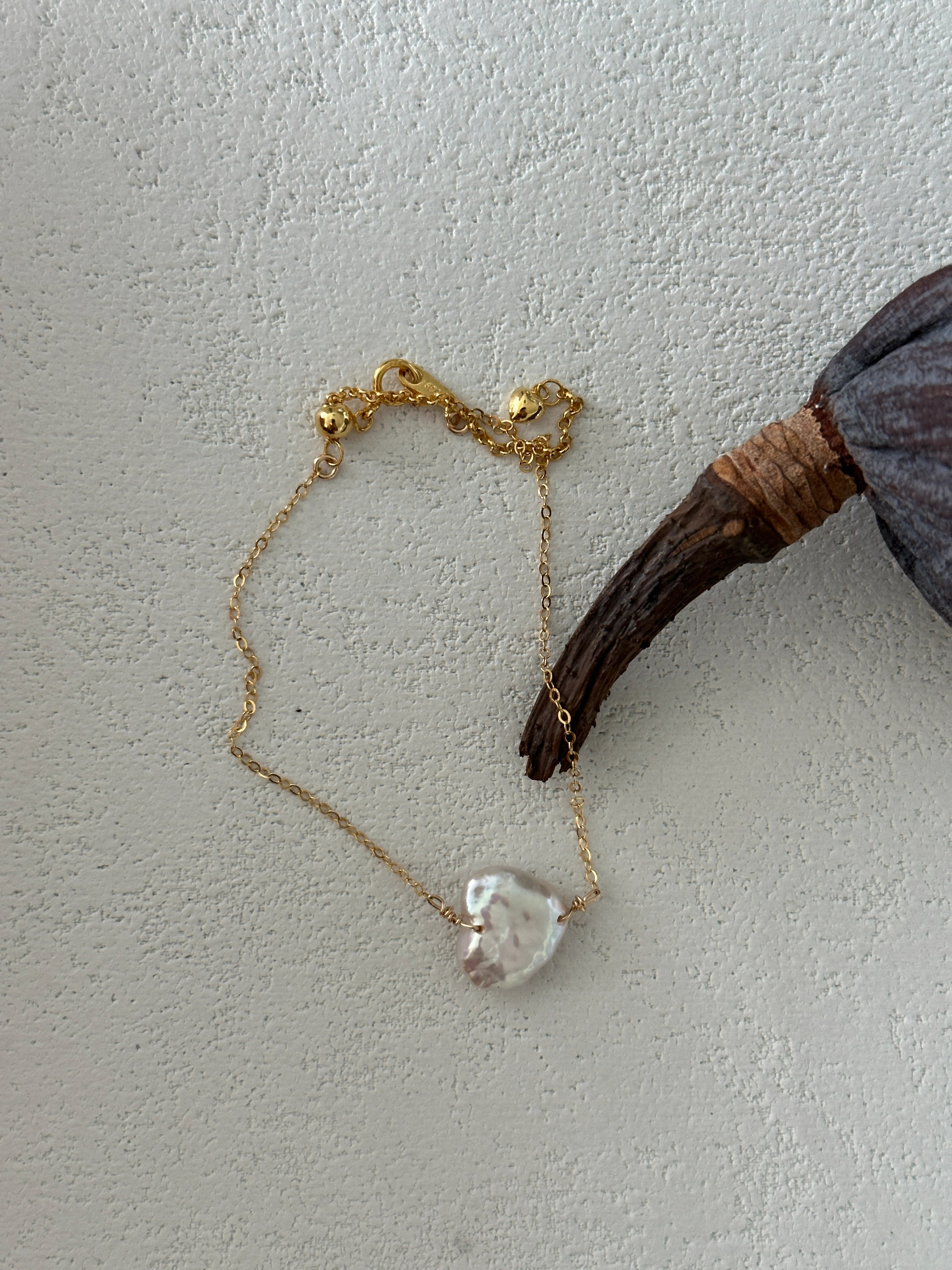 Little Heart Baroque Pearl Bracelet Gold Plated