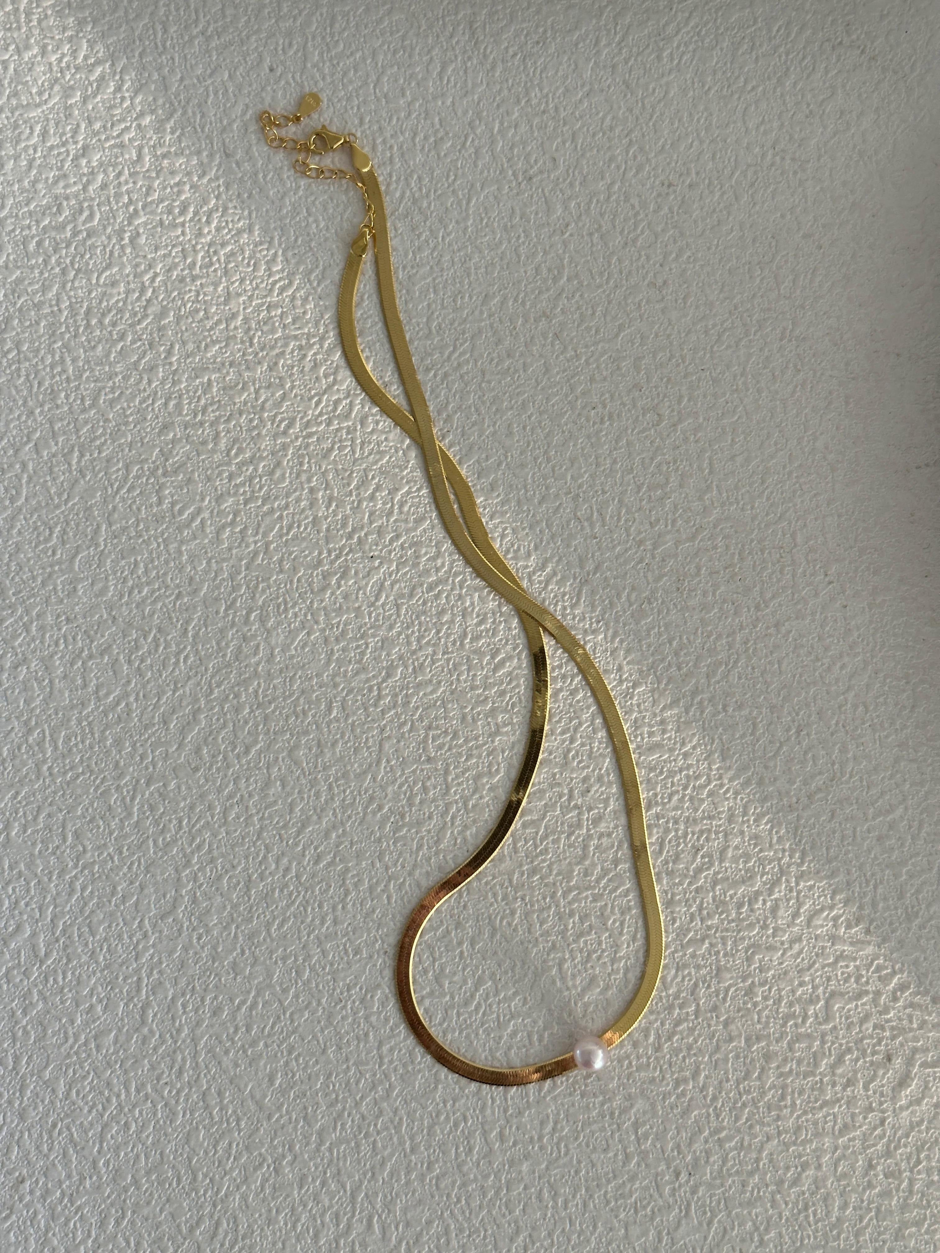 Sleek Snake Pearl Strand Necklace