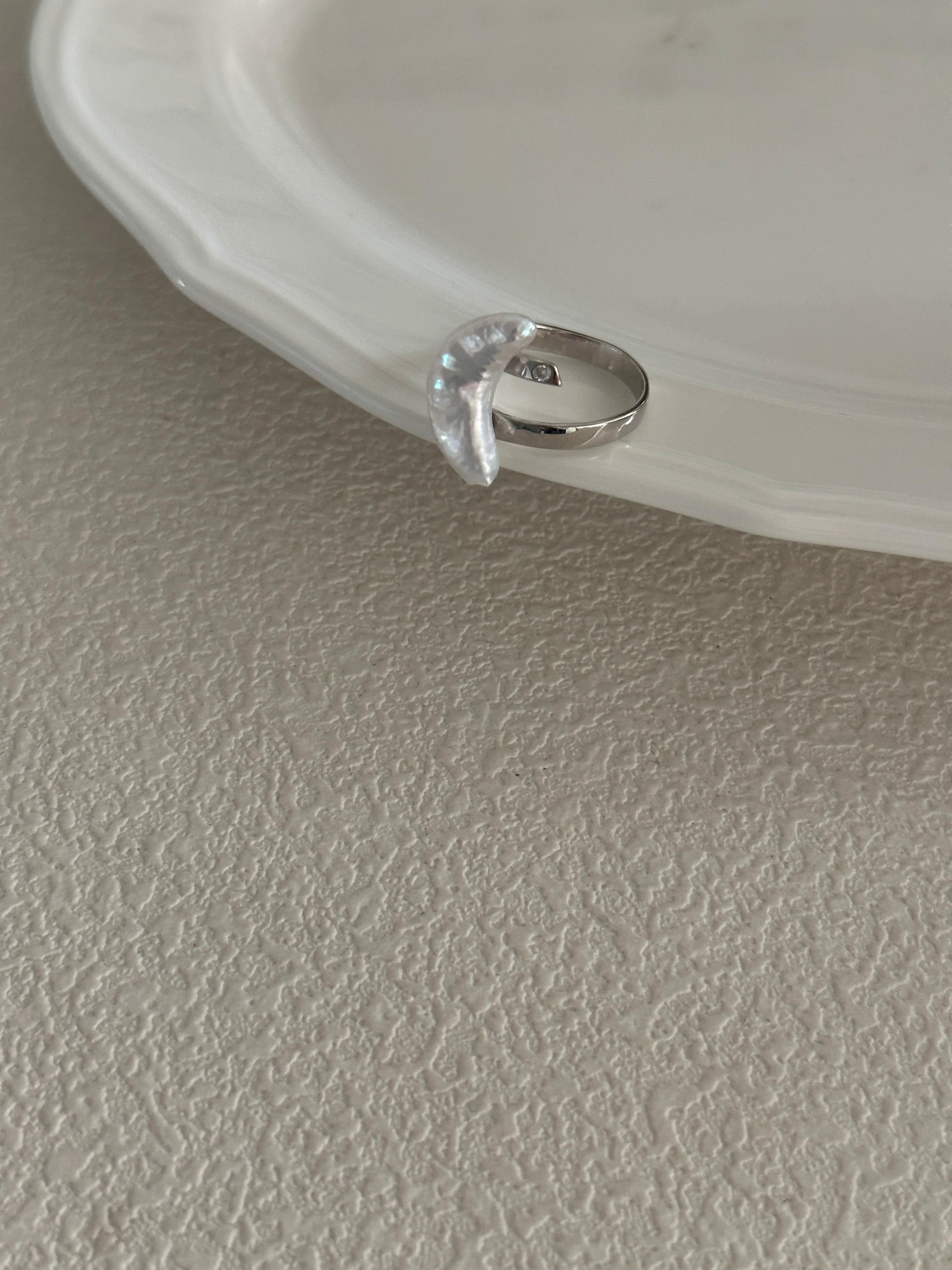 Silver Moonlet Baroque Pearl Ring