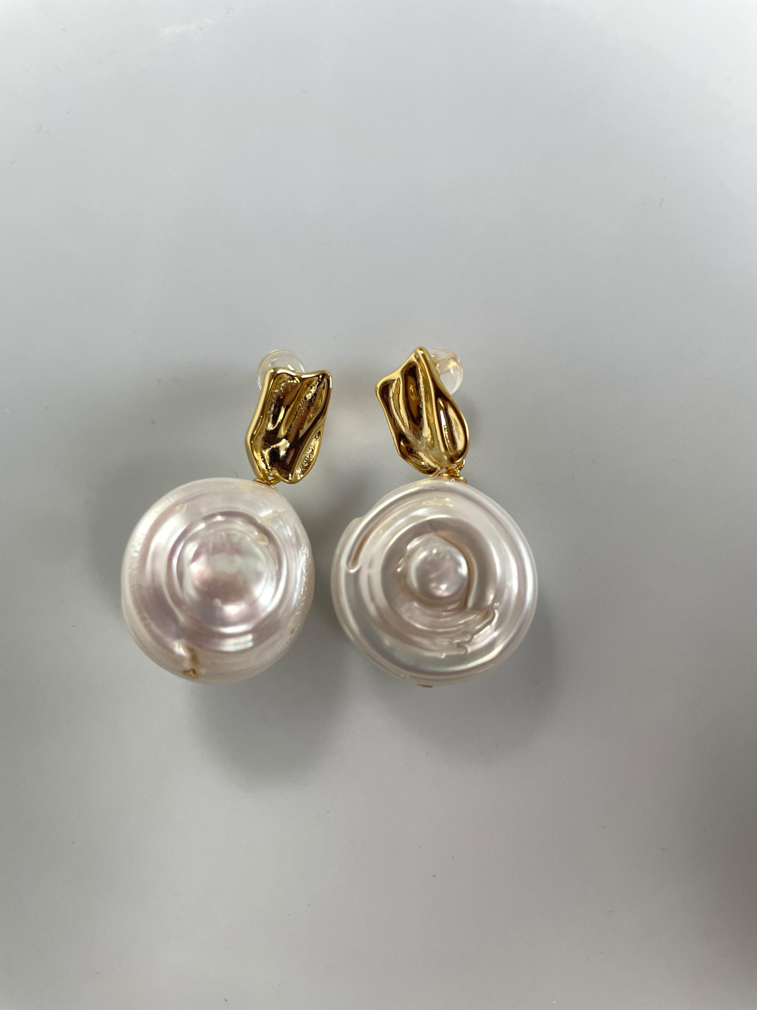 Roman Holiday Spiral Baroque Pearl Earrings