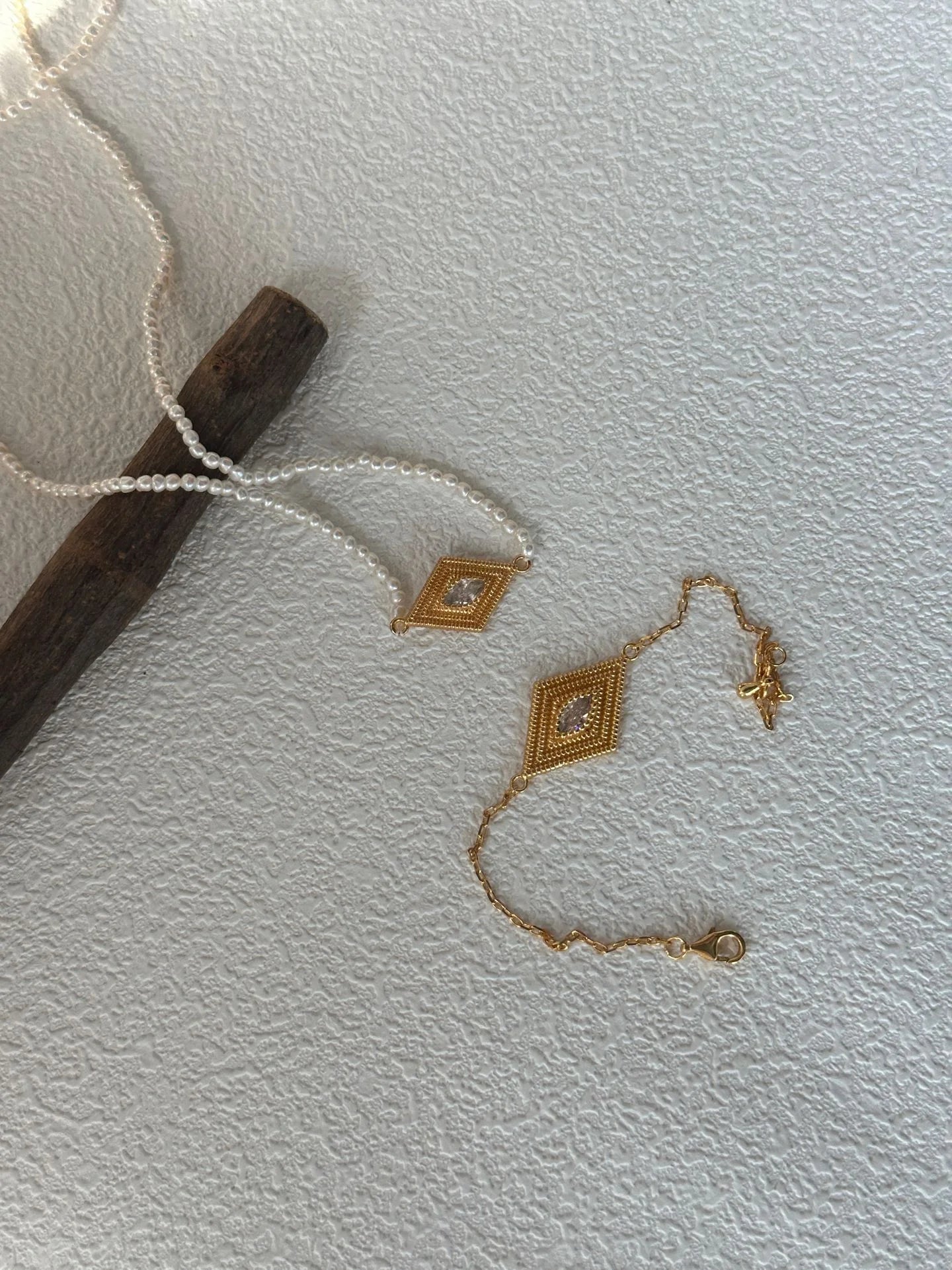 Gold-plated Greek Eye Bracelet