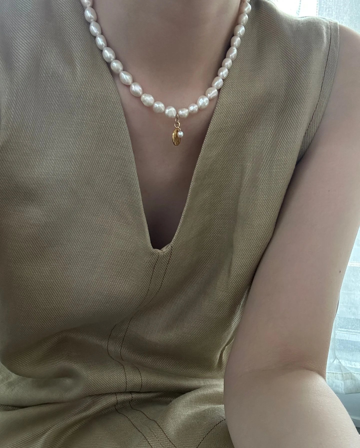 Stellar Baroque Pearl & Gold  Medal Drop Necklace