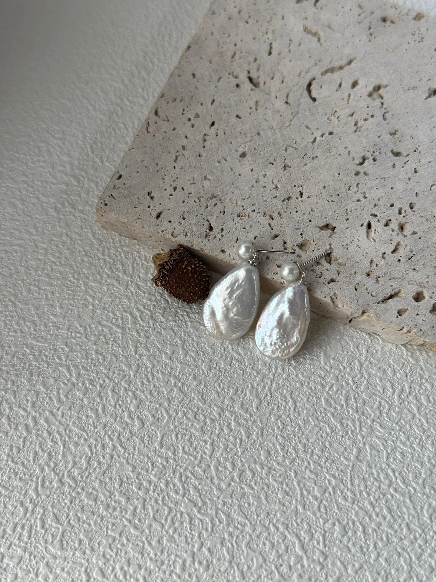 Dewdrop Baroque Pearl Earrings