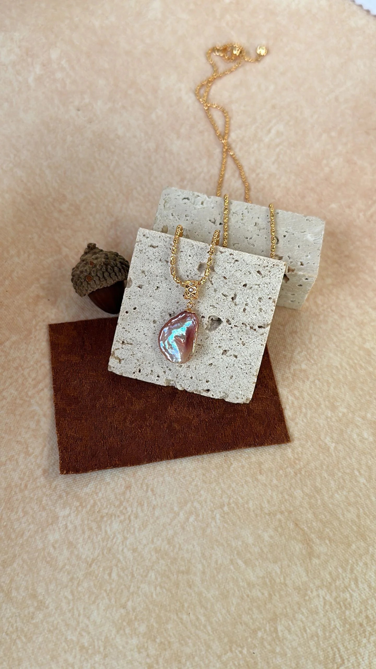 Elegant Violet Glow Baroque Pearl Necklace