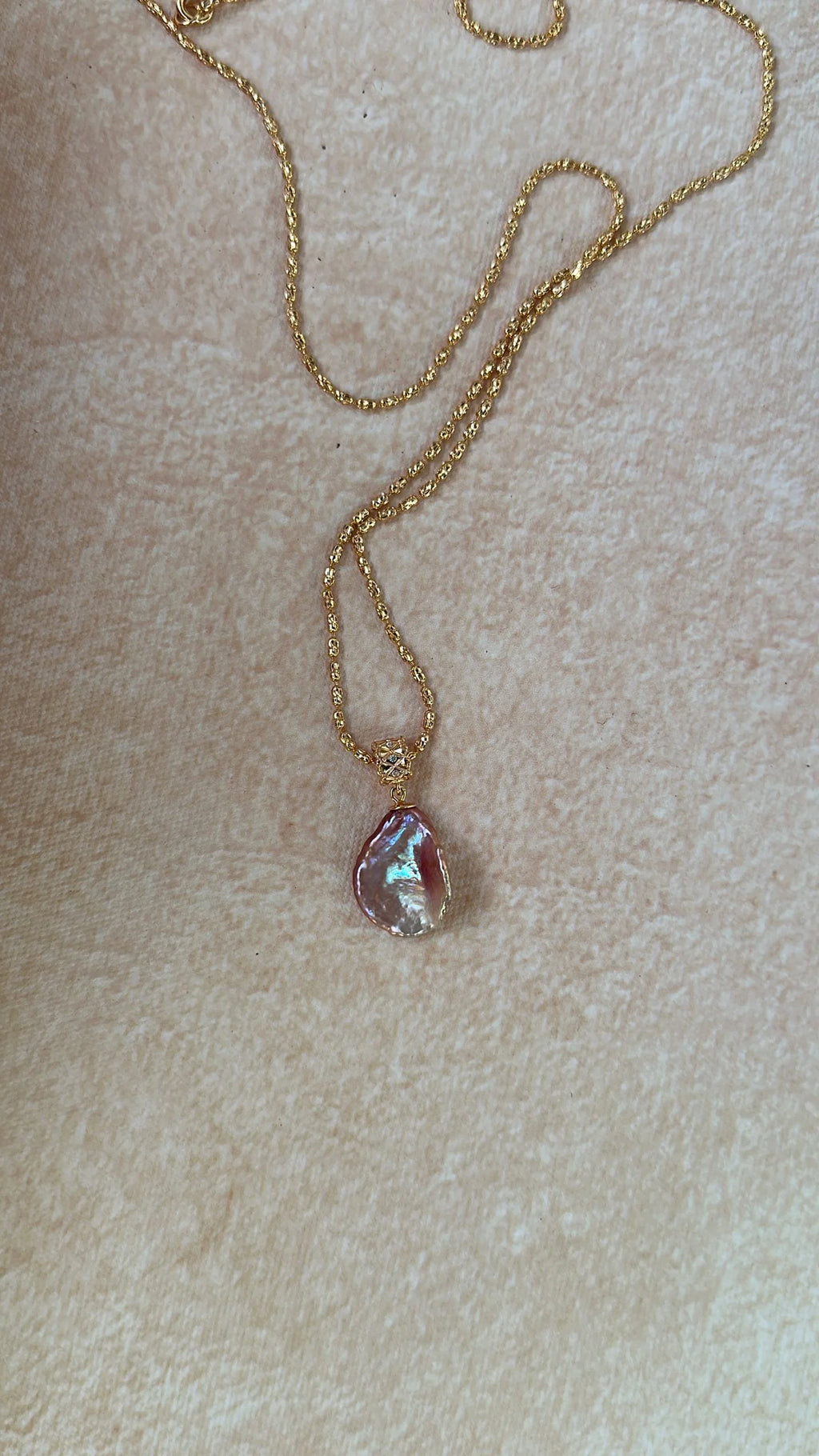 Elegant Violet Glow Baroque Pearl Necklace