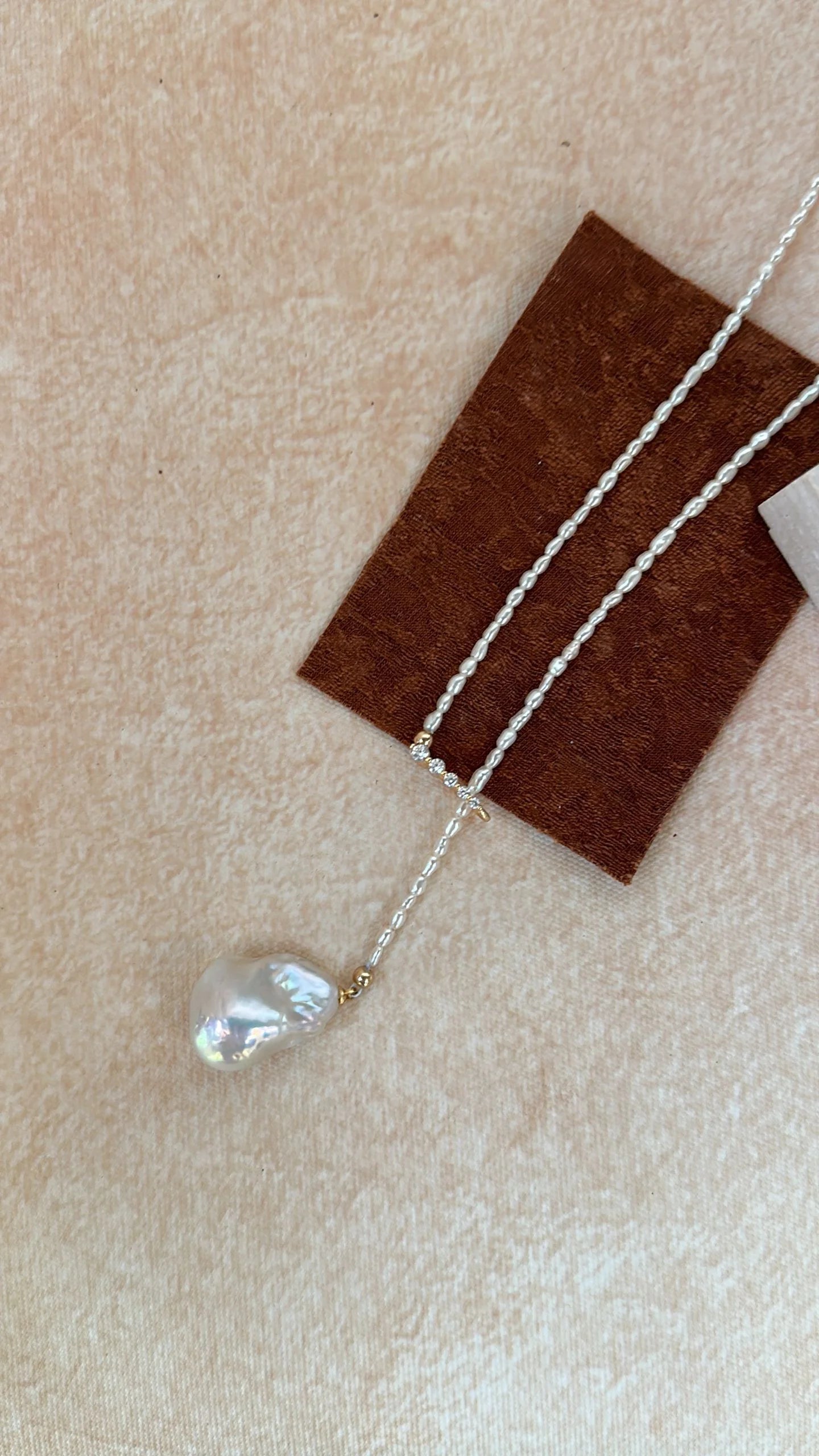 Luminous Drop Pearl Drawstring Lariat Necklace