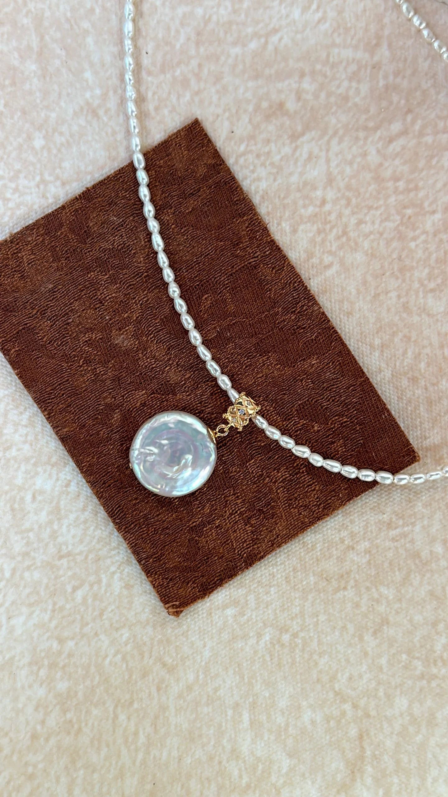 Roman Glow Woven Pearl Necklace